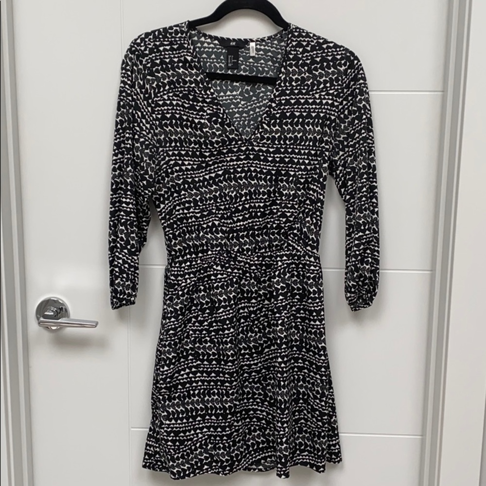 H&M Black & White Heart Print Dress